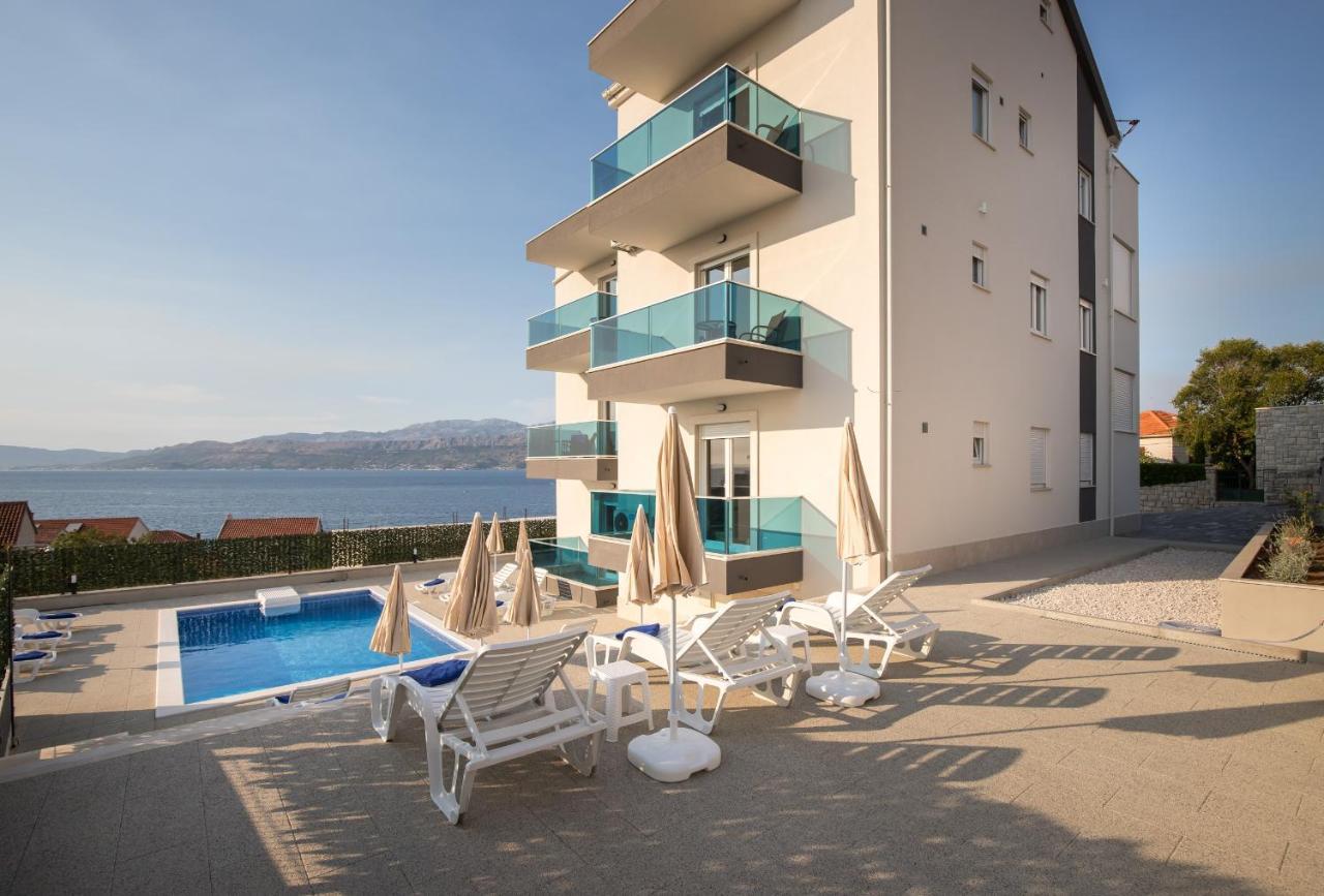 Apartments Blueview 포스티라 외부 사진